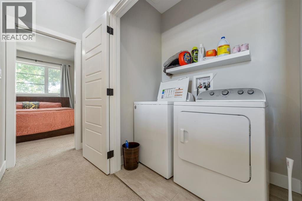 624 19 Street N Property Photo 21
