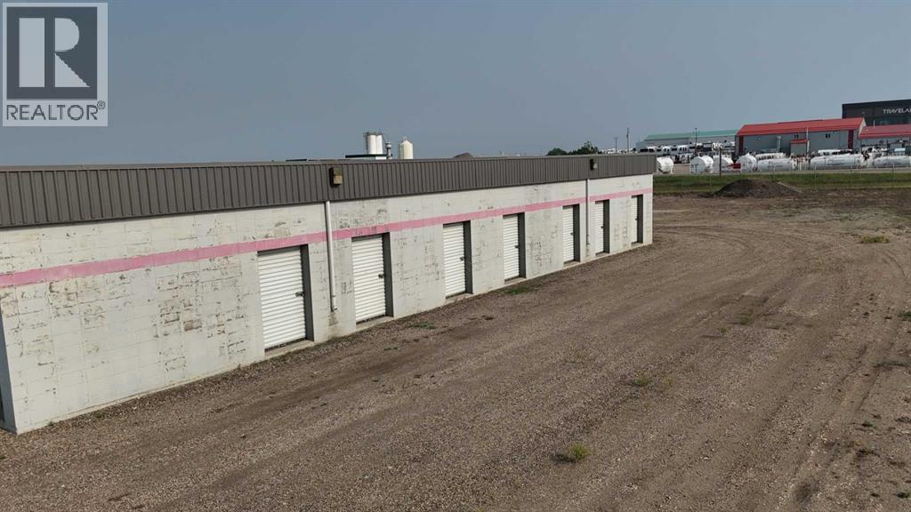 15825 100 Street Property Photo 6