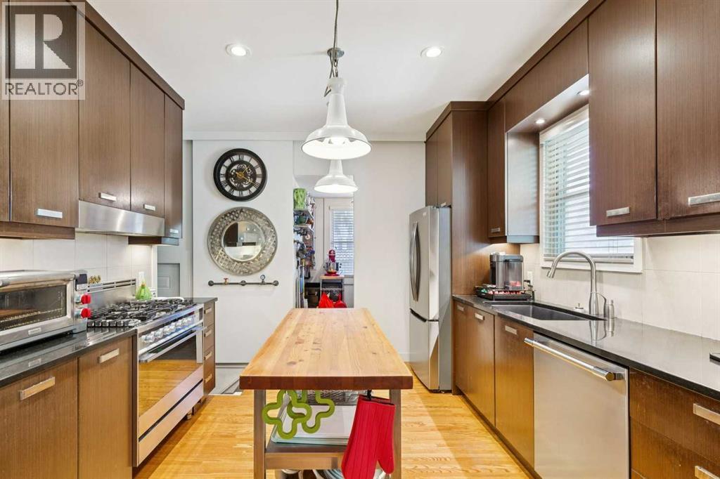 1805 18 Street Sw Property Photo 14