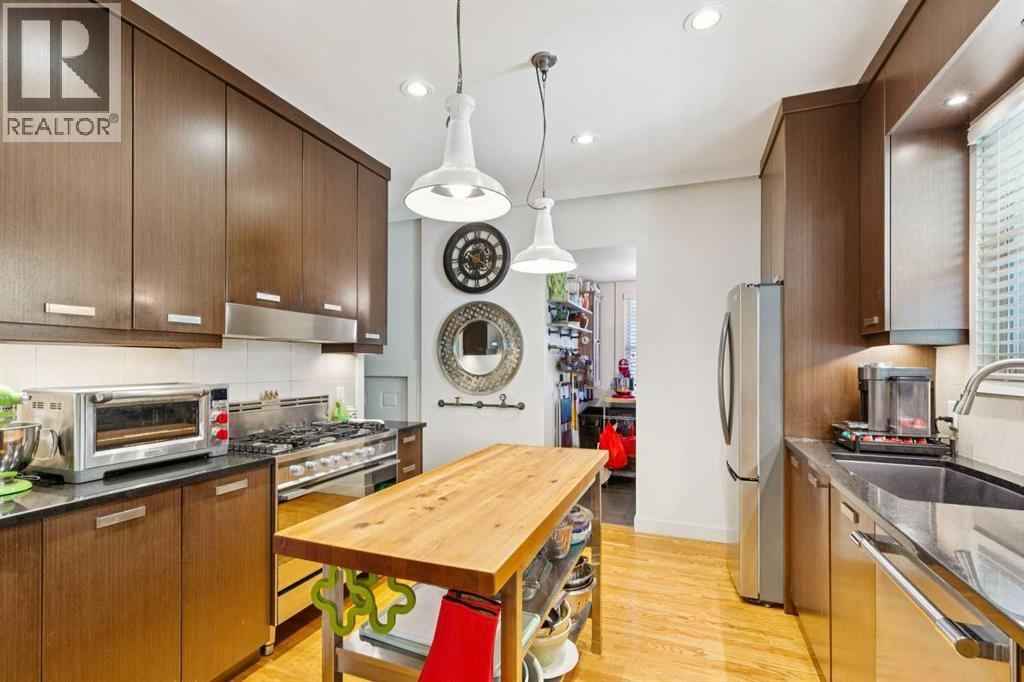 1805 18 Street Sw Property Photo 15