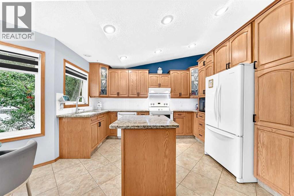 36 Chinook Crescent Property Photo 13