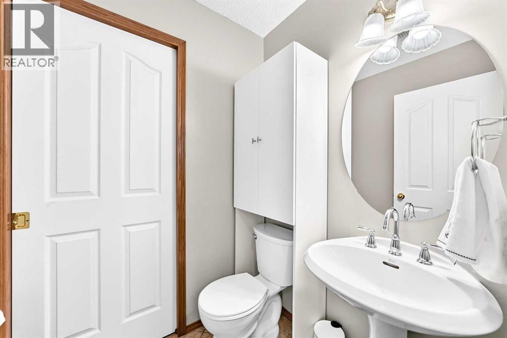 36 Chinook Crescent Property Photo 21