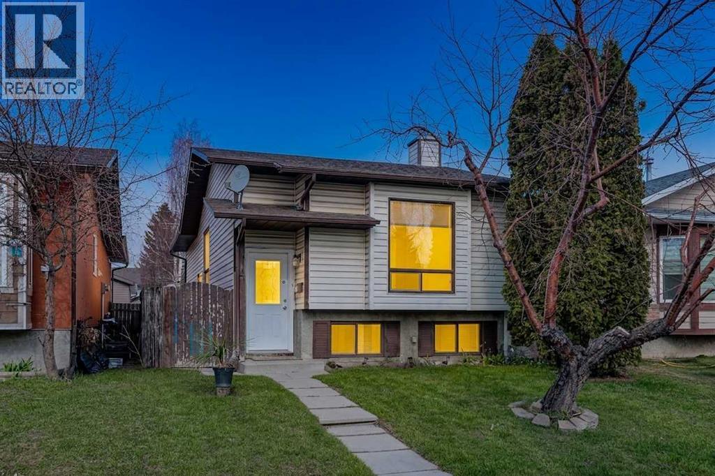 13 Taraglen Road NE