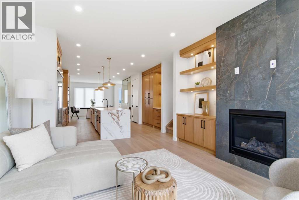 2119 Mackay Road Nw Property Photo 2