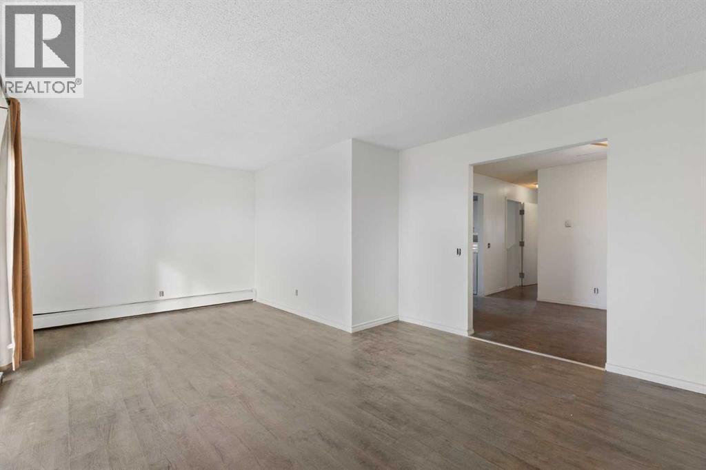 1806 34 Street Se Property Photo 4