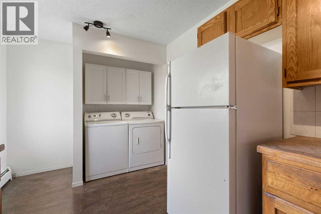1806 34 Street Se Property Photo 10