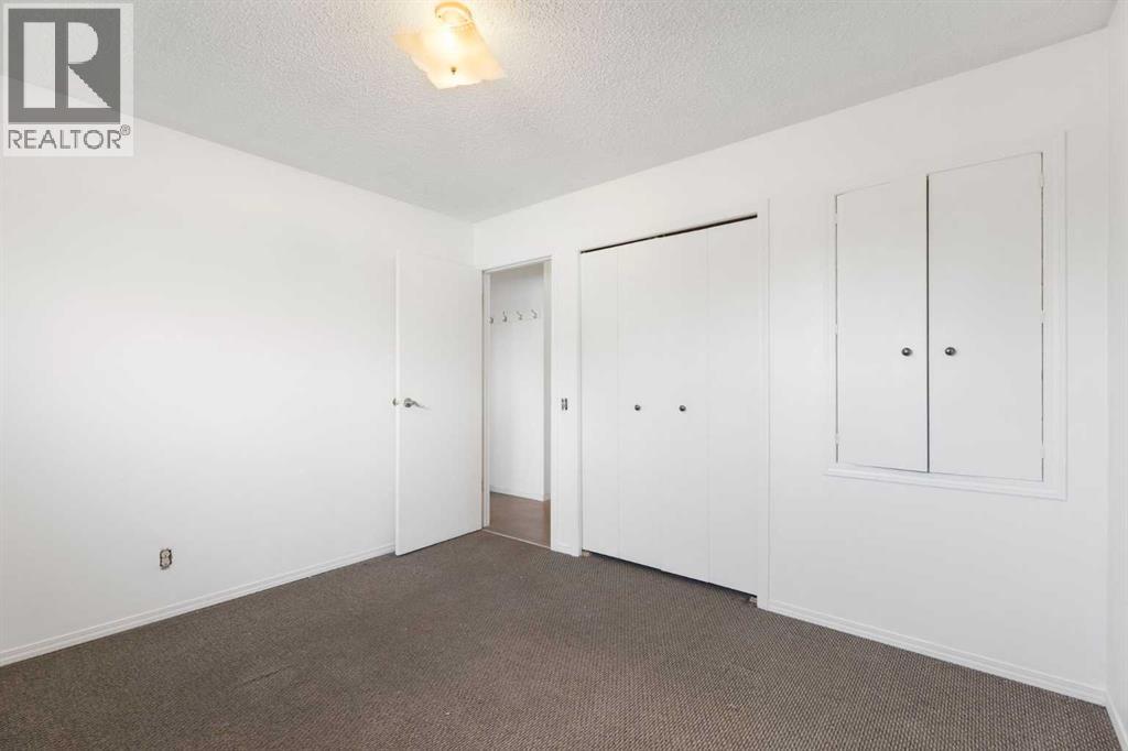 1806 34 Street Se Property Photo 17