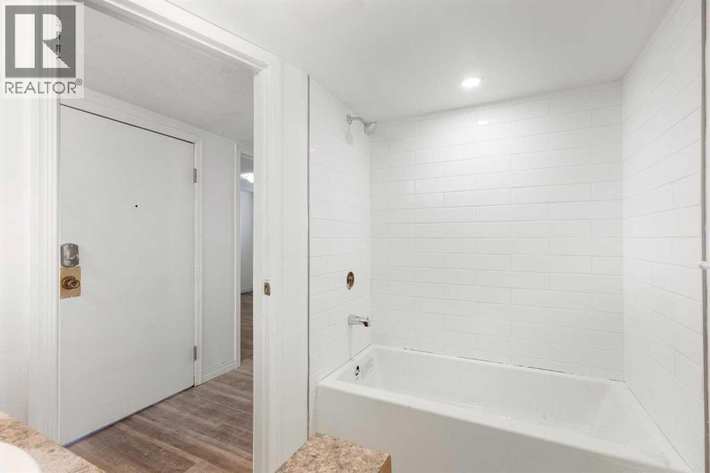 1806 34 Street Se Property Photo 25