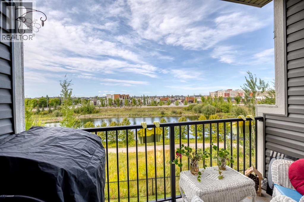 250 Fireside View Property Photo 11