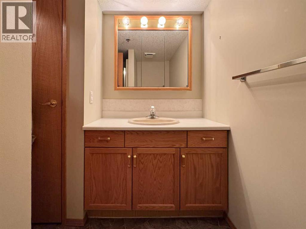 75 1 Avenue South Property Photo 19