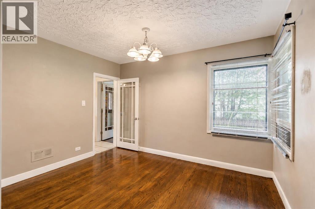 2110 26 Avenue Sw Property Photo 10