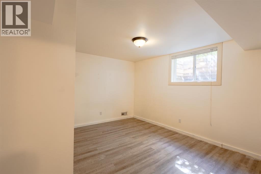 2110 26 Avenue Sw Property Photo 29