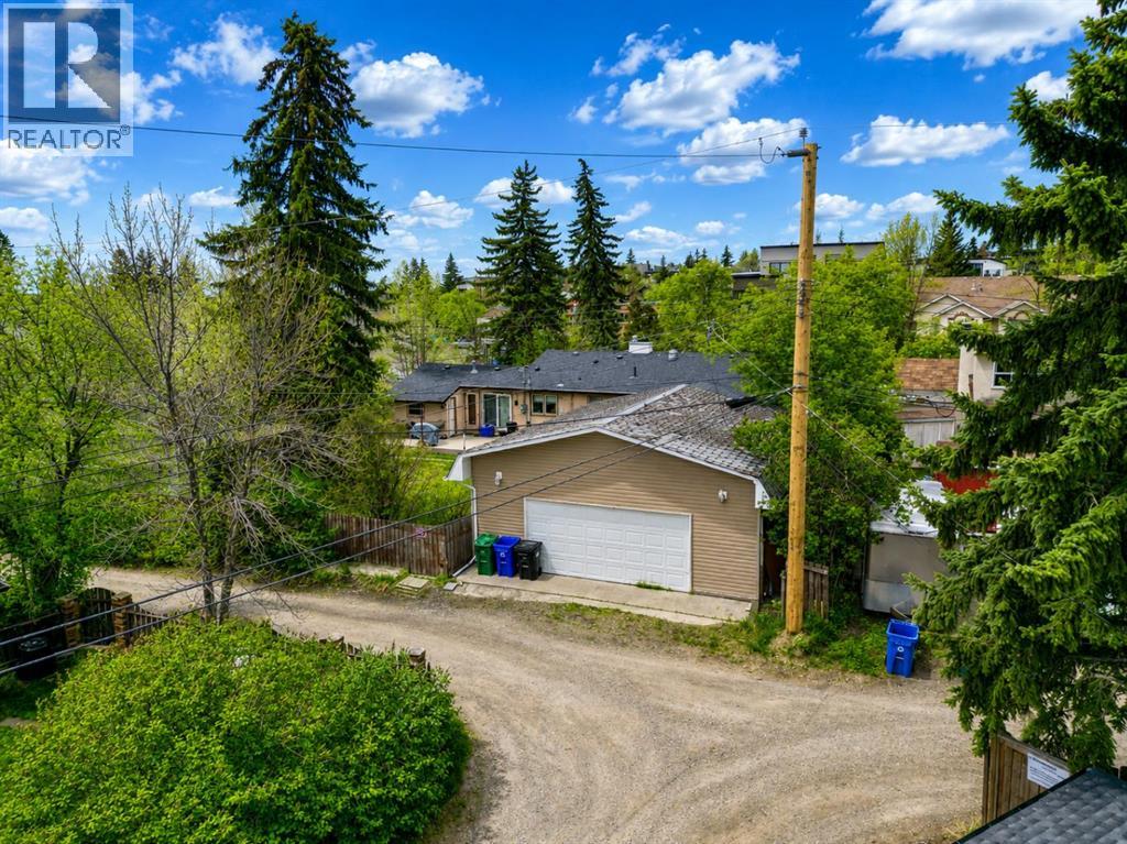 2110 26 Avenue Sw Property Photo 37