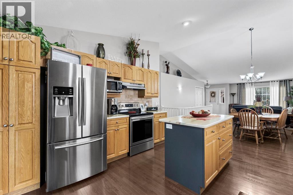 72 Sandstone Place Se Property Photo 15