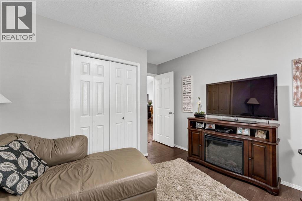 72 Sandstone Place Se Property Photo 20