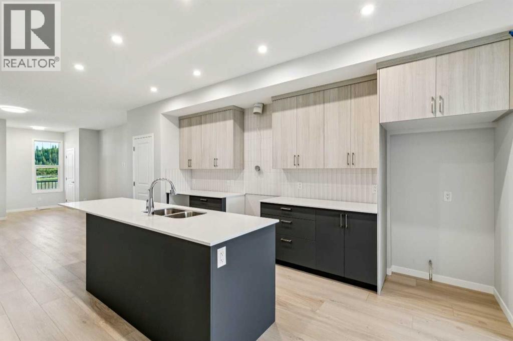 58 Creekview Avenue Property Photo 3