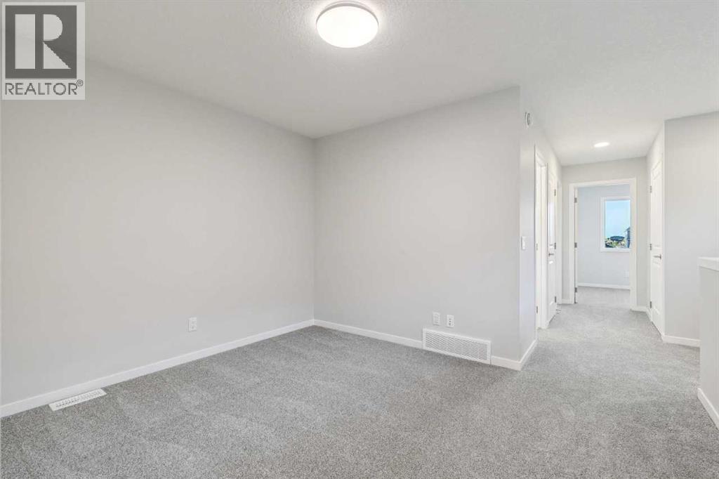 58 Creekview Avenue Property Photo 8