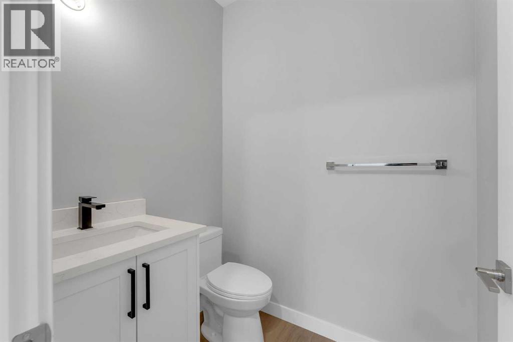 406 South Shore Drive Property Photo 14