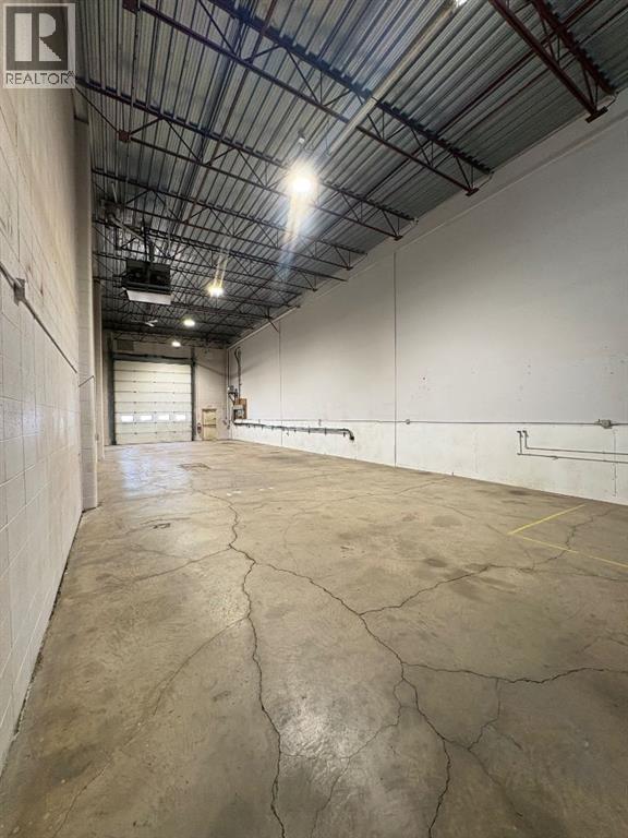 8439 111a Street Property Photo 7
