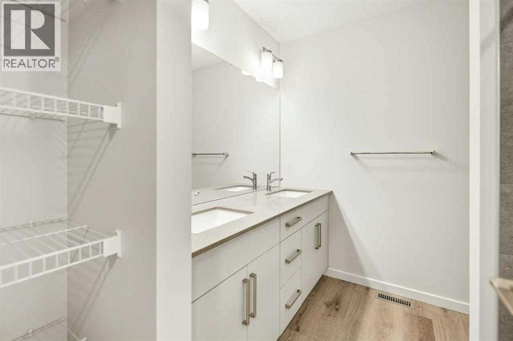 149 Lincoln Crescent Property Photo 12