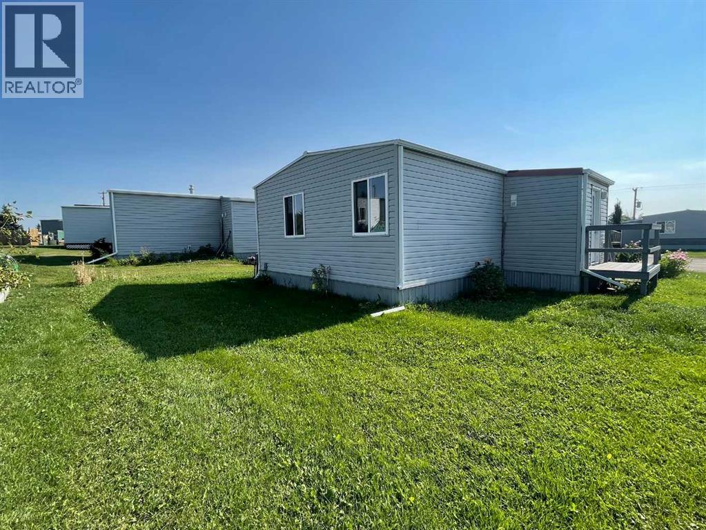 5308 57 Street Property Photo 12