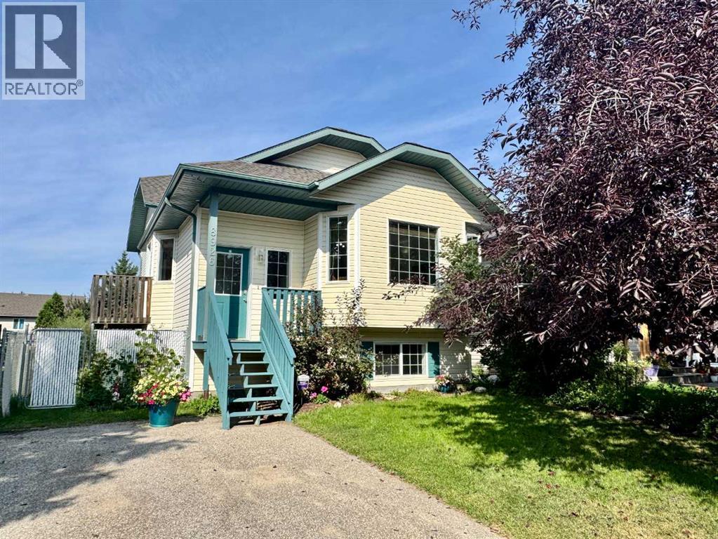 8926 64 Avenue Property Photo 1