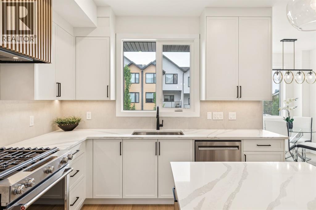 97 23 Street Nw Property Photo 8