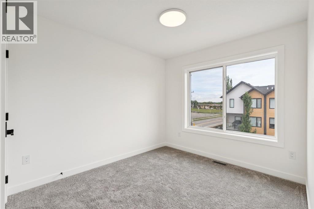 97 23 Street Nw Property Photo 26