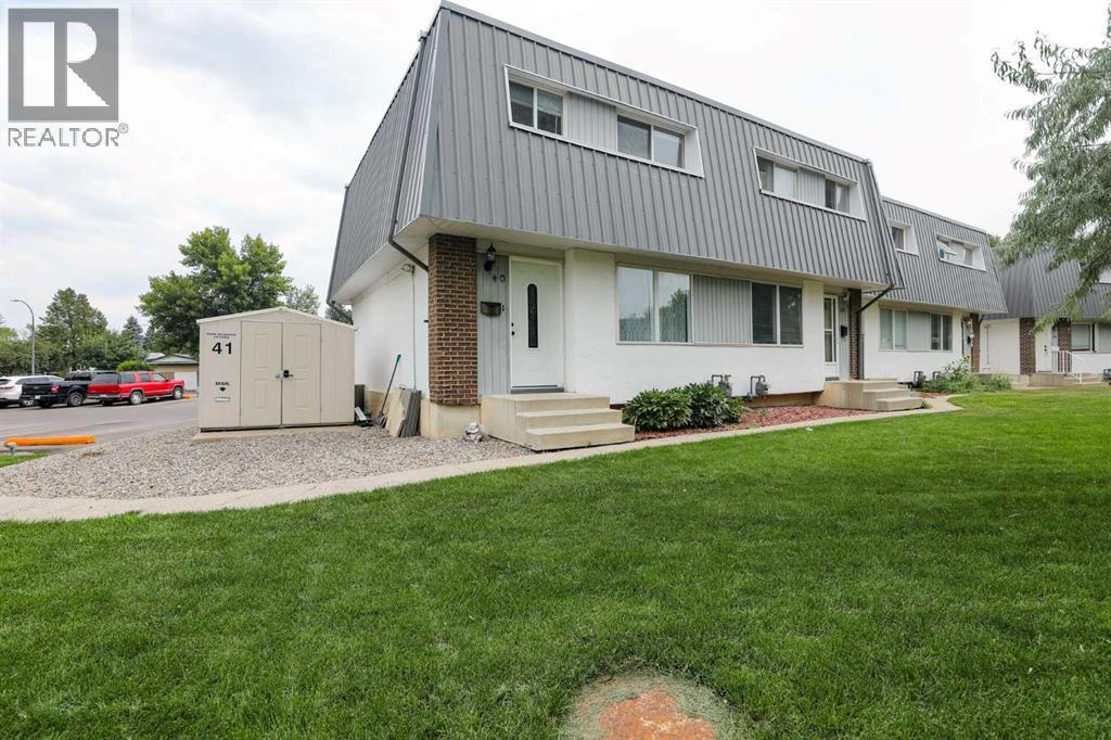 1601 23 Street North Property Photo 1