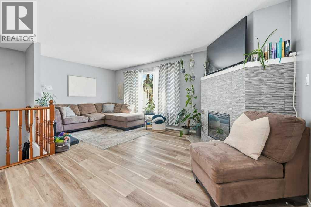 3702 51 Avenue Property Photo 7