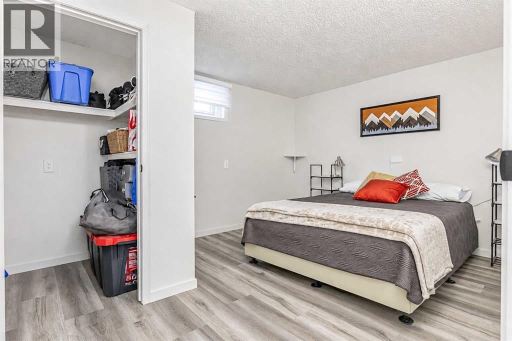239 2 Street E Property Photo 39