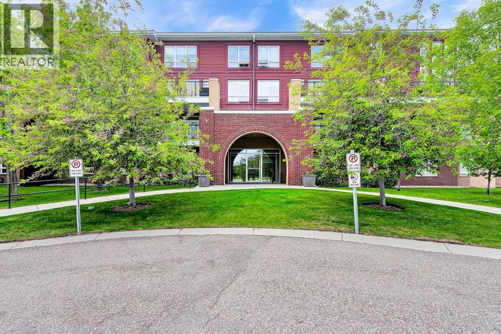 10221 Tuscany Boulevard Northwest Property Photo 4
