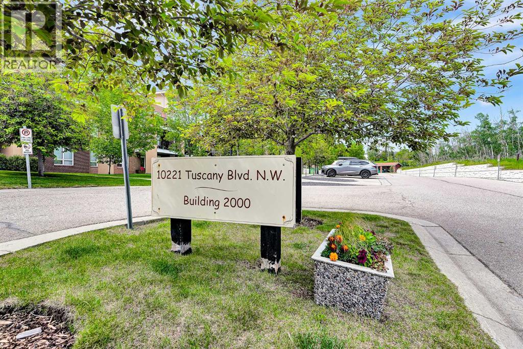 10221 Tuscany Boulevard Northwest Property Photo 40