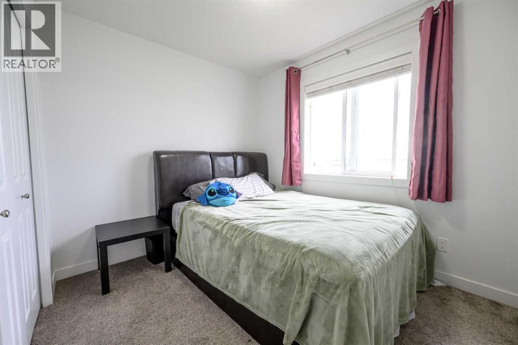 9507b 112 Avenue Property Photo 11