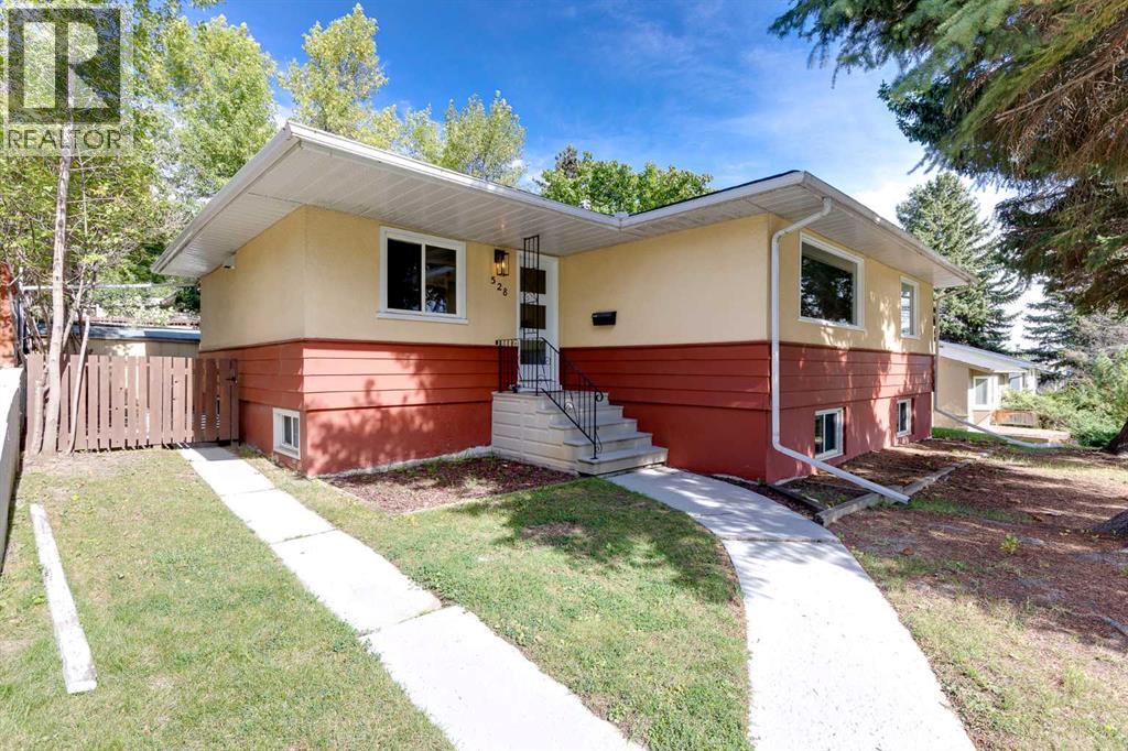 528 40 Avenue Nw Property Photo 1