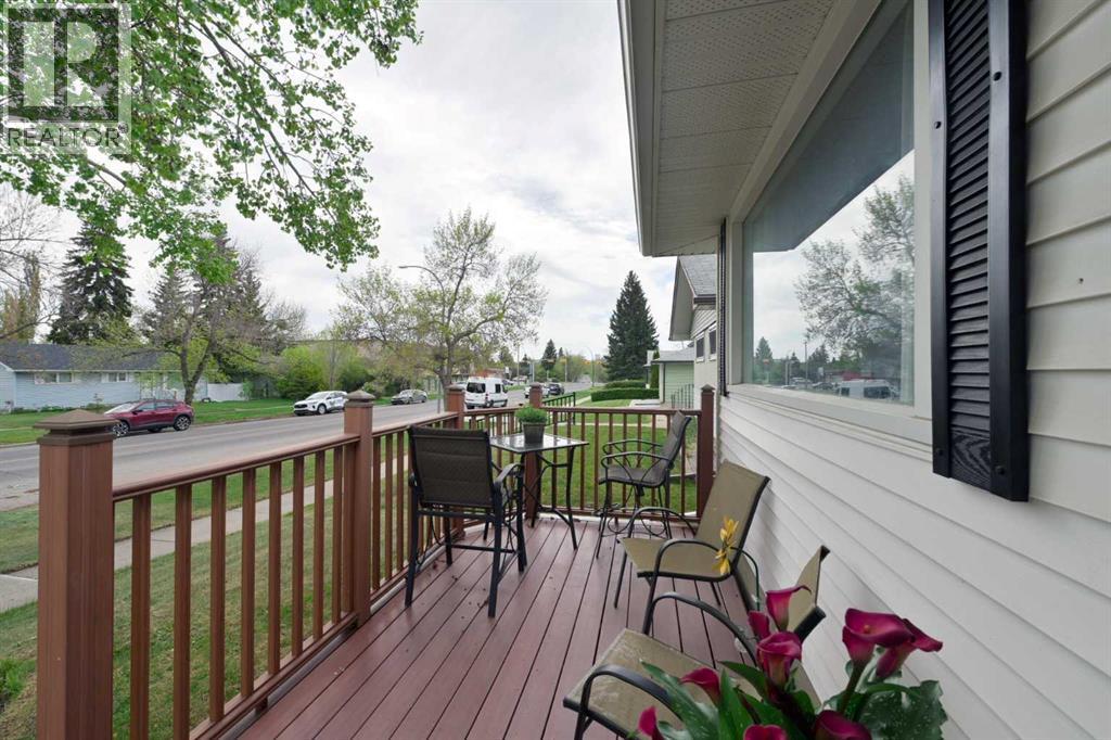 4027 19 Street Nw Property Photo 1