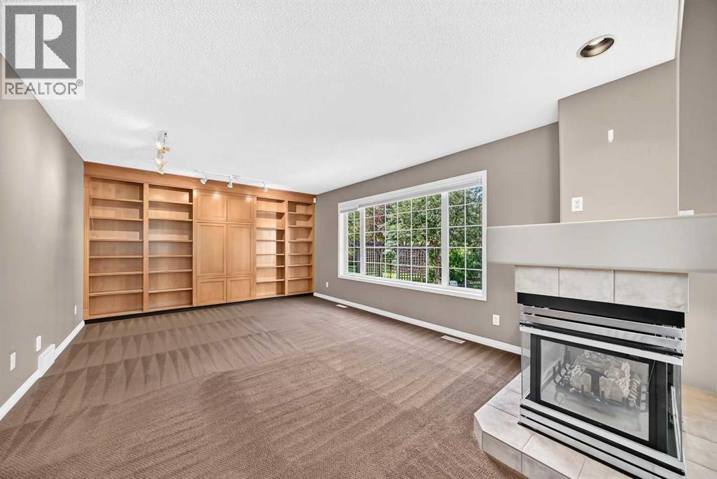180 Hamptons Terrace Nw Property Photo 15