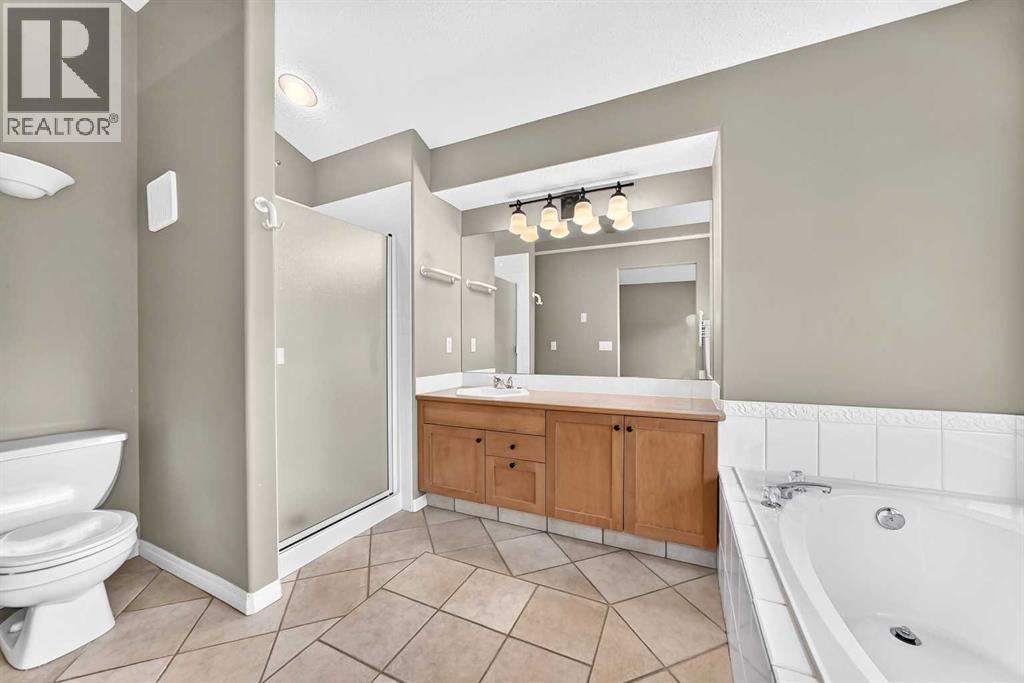 180 Hamptons Terrace Nw Property Photo 26
