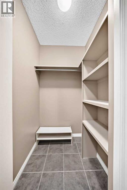180 Hamptons Terrace Nw Property Photo 42