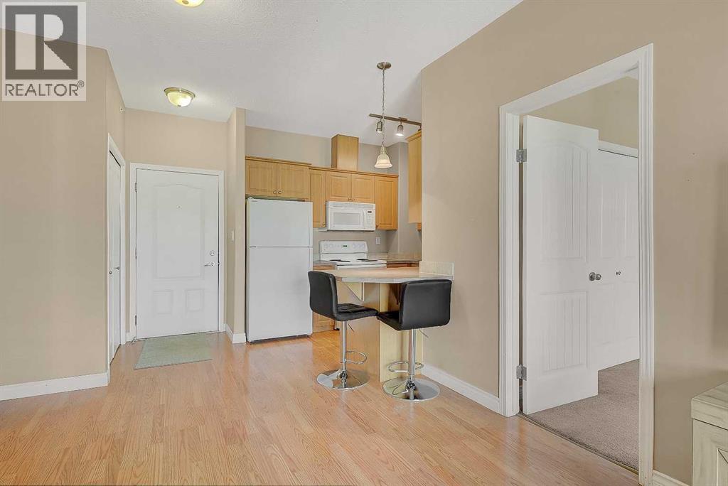 9221 Lakeland Drive Property Photo 10