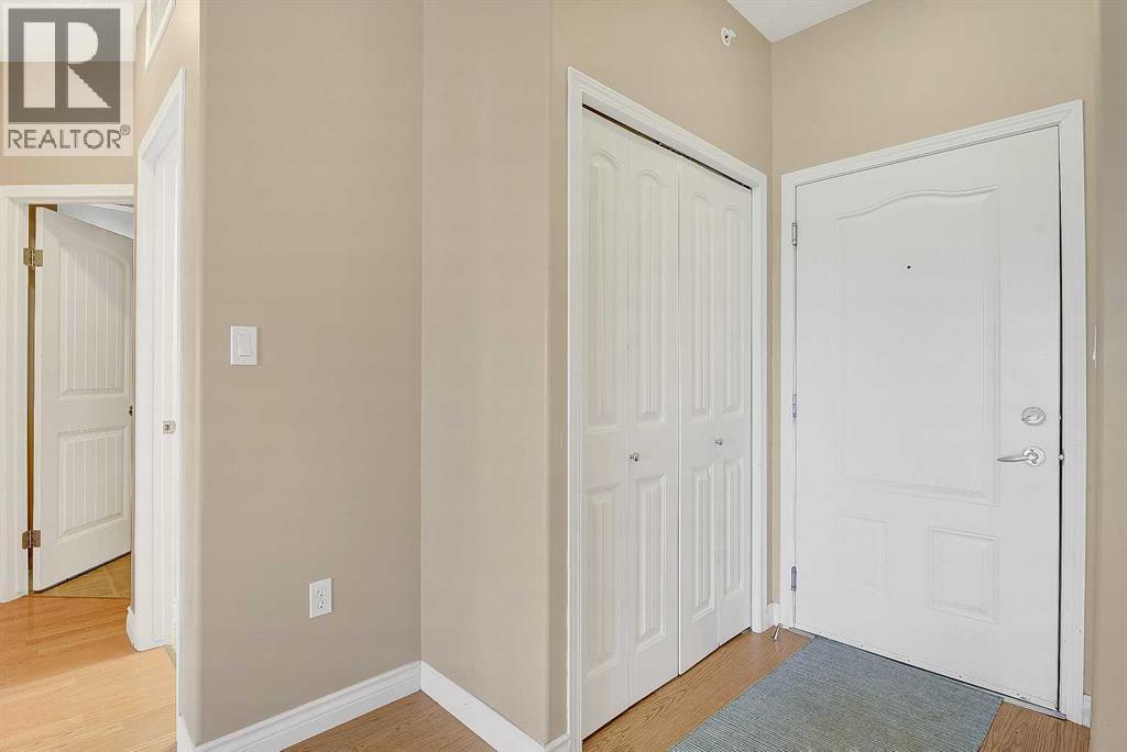 9221 Lakeland Drive Property Photo 11