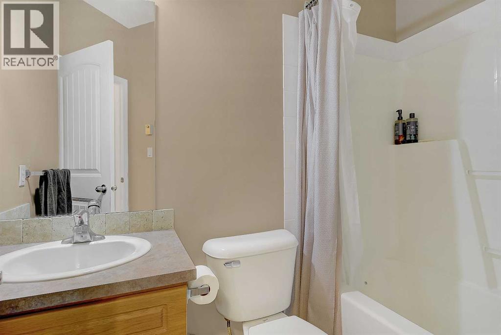 9221 Lakeland Drive Property Photo 16