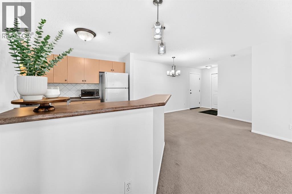 505 Railway Street West Property Photo 14