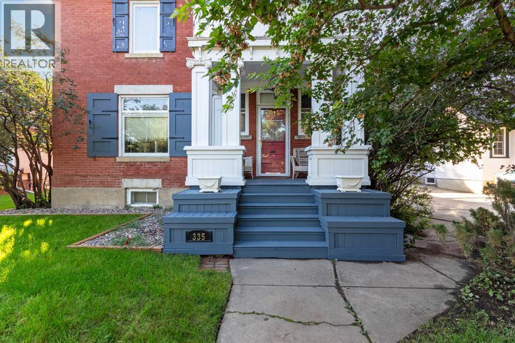 335 1 Street Se Property Photo 2