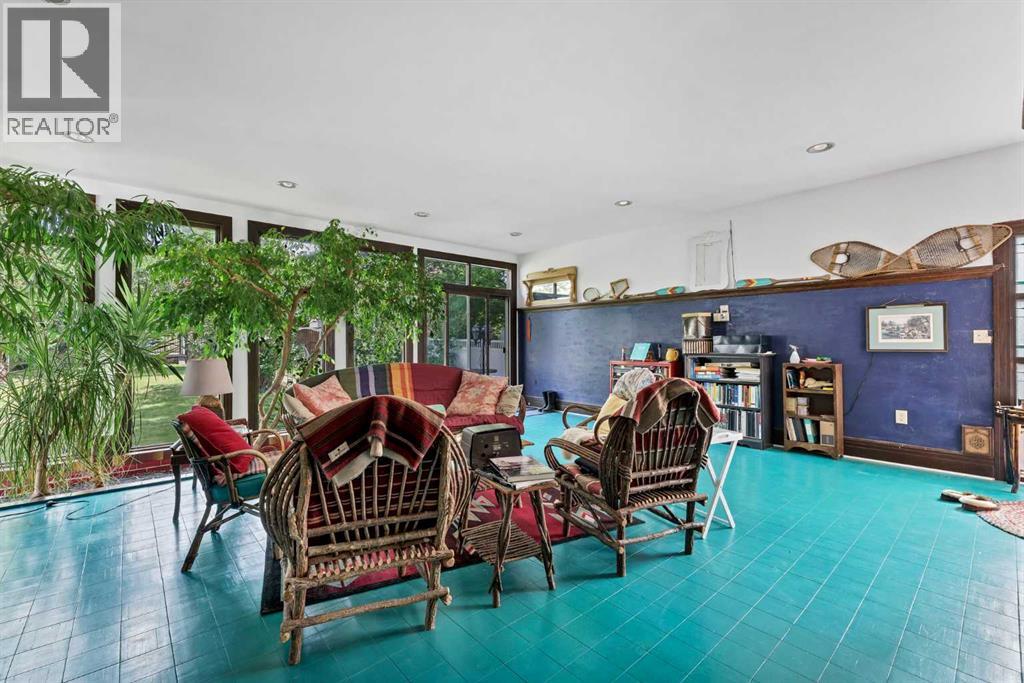 335 1 Street Se Property Photo 16