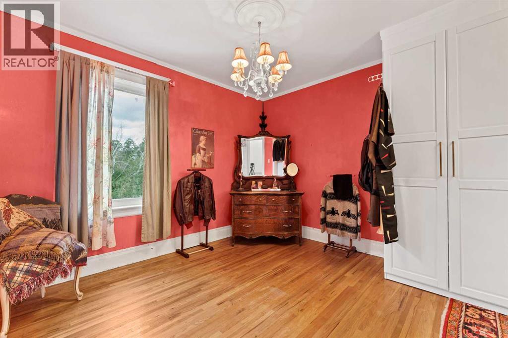 335 1 Street Se Property Photo 30