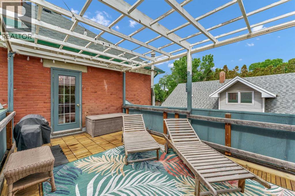 335 1 Street Se Property Photo 39