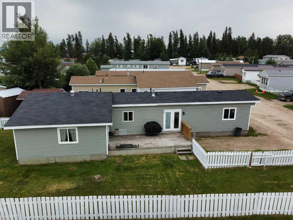 42 Evergreen Crescent Property Photo 4