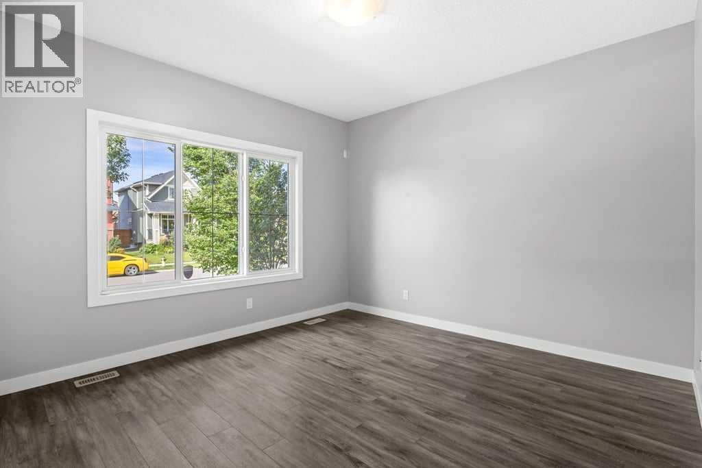 338 Fireside Boulevard Property Photo 5