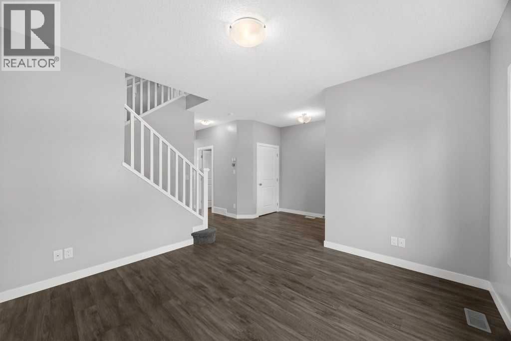 338 Fireside Boulevard Property Photo 7